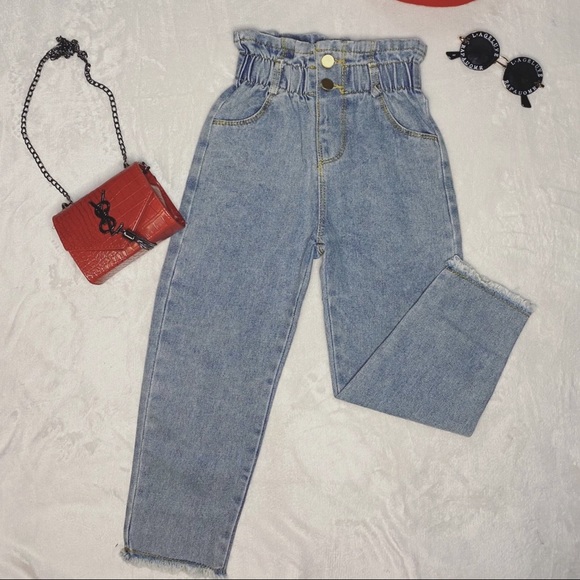Bougie Jeans - Picture 1 of 1